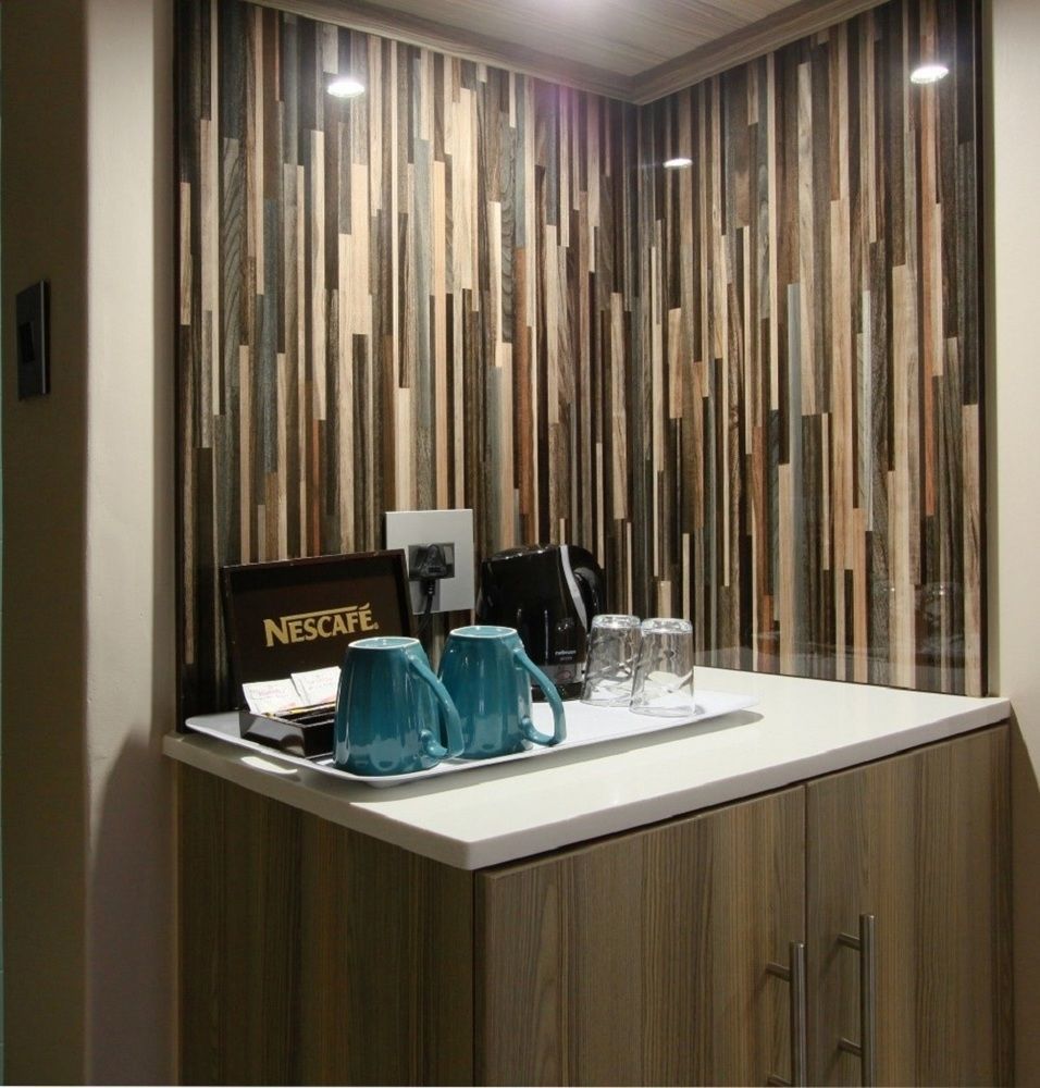Regal Inn Umhlanga Gateway Дърбан Екстериор снимка