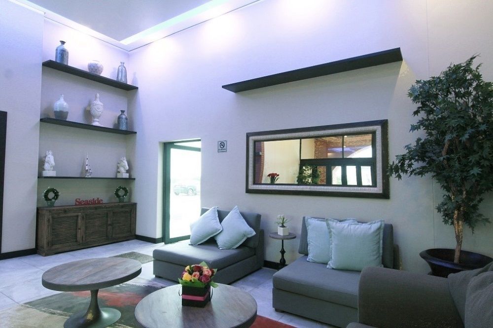 Regal Inn Umhlanga Gateway Дърбан Екстериор снимка