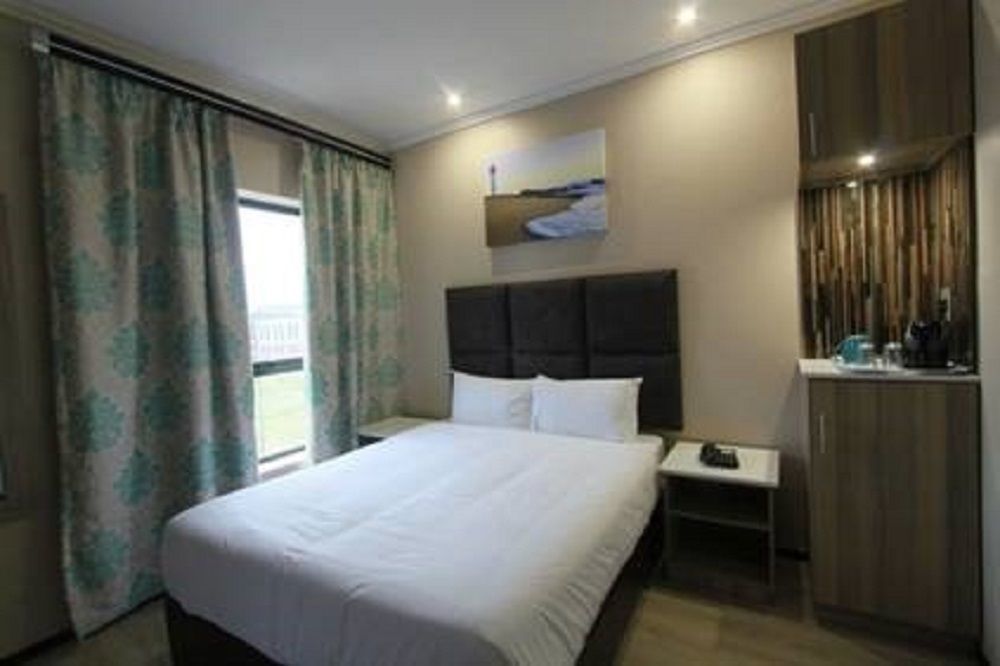 Regal Inn Umhlanga Gateway Дърбан Екстериор снимка